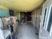 Casa batraneasca renovabila cu teren 22 ari , 10km de Bistri 