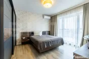 De vânzare | Apartament 3 camere | 102 mp | 2 balcoane | Ul 