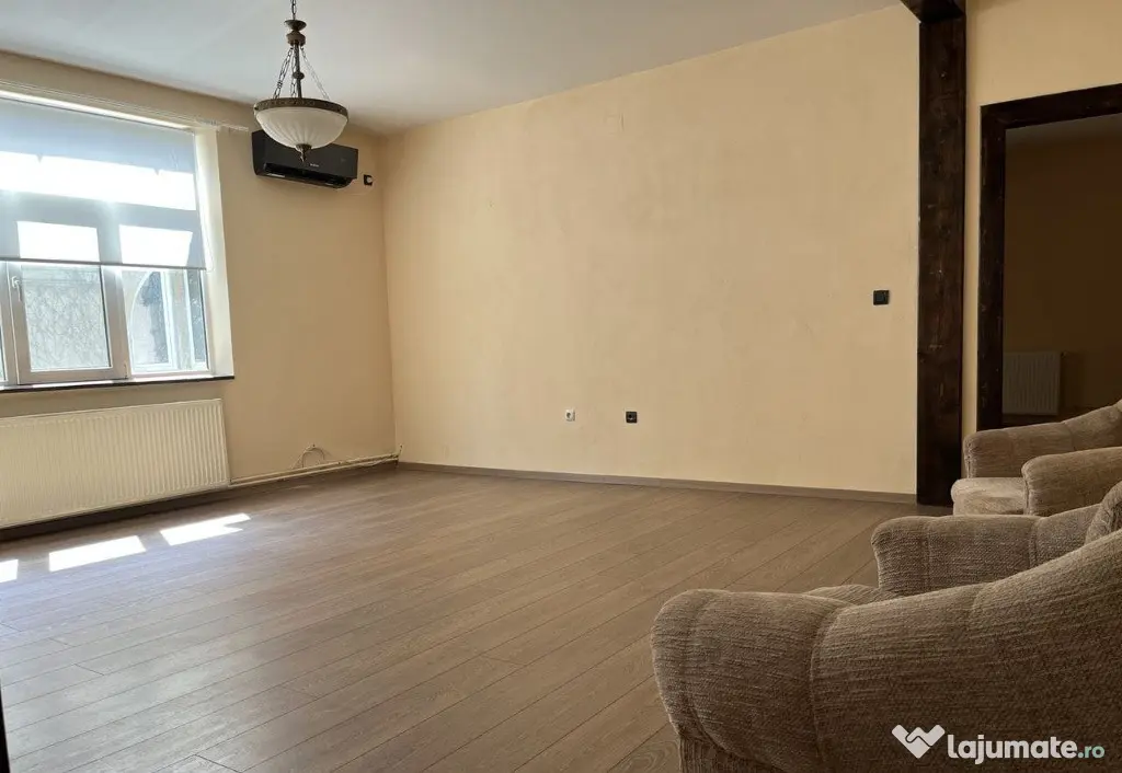 Apartament 3 camere zona Gara de Nord 117 mp