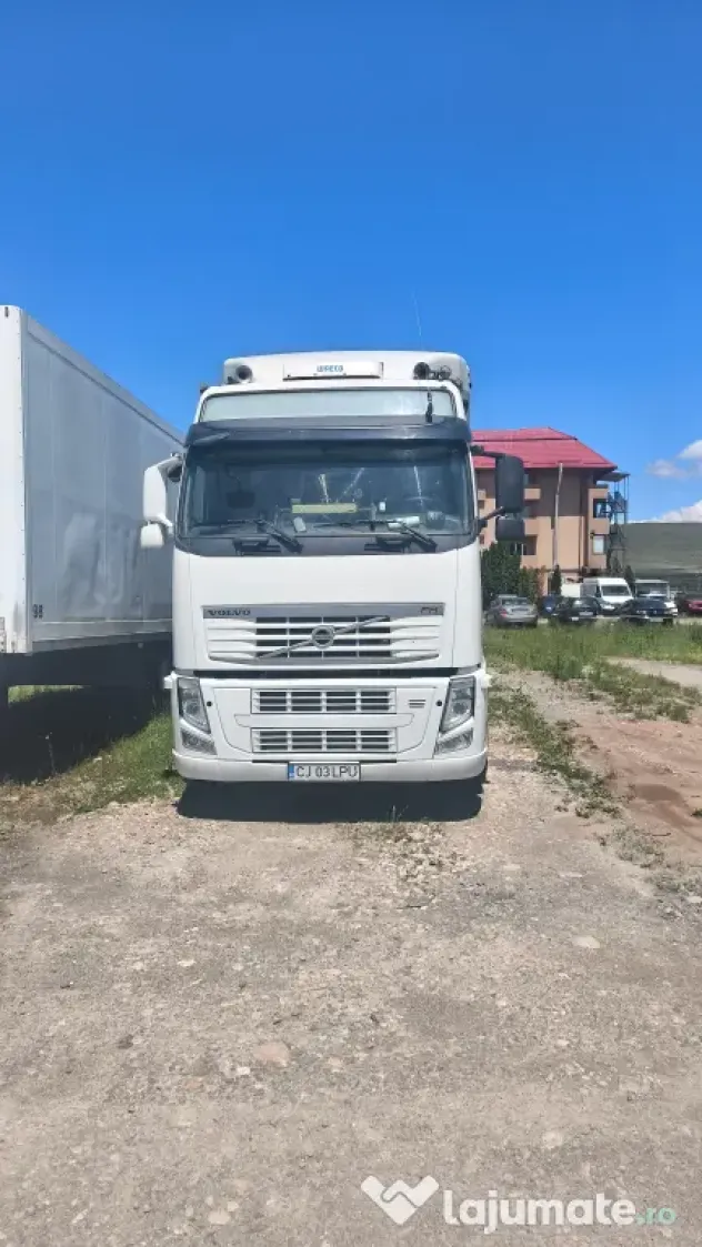 Volvo E5 EEV an 2013