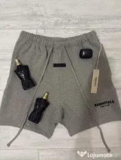 Pantaloni scurți Essentials