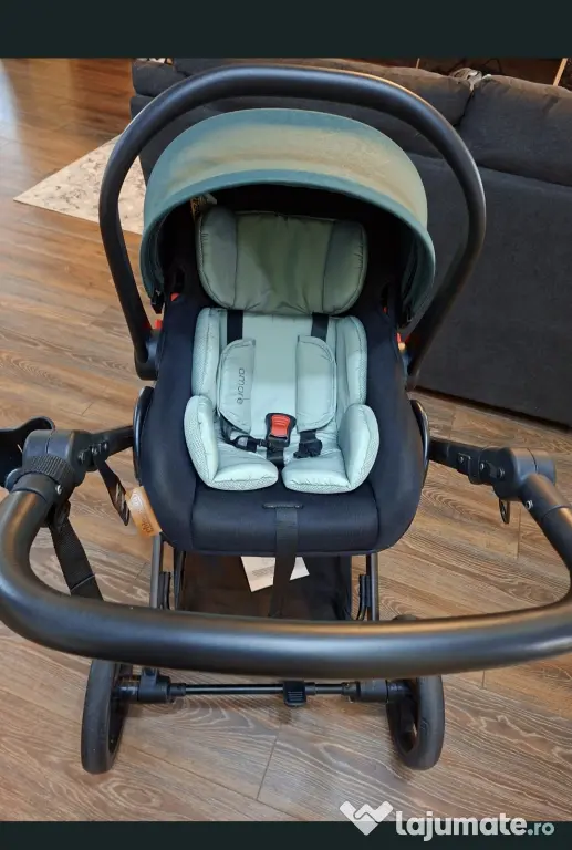 Cărucior Chipolino Amore 3 în 1 + Scaun Auto I-Size, Stare Excelentă