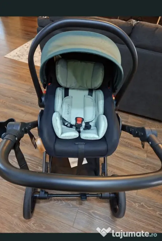 Cărucior Chipolino Amore 3 în 1 + Scaun Auto I-Size, Stare Excelentă