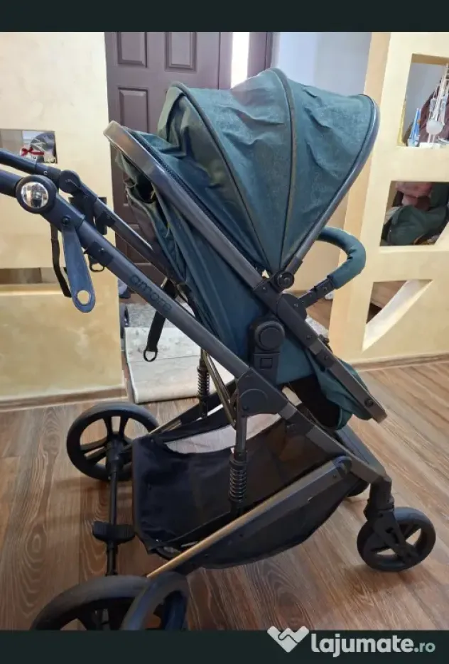 Cărucior Chipolino Amore 3 în 1 + Scaun Auto I-Size, Stare Excelentă