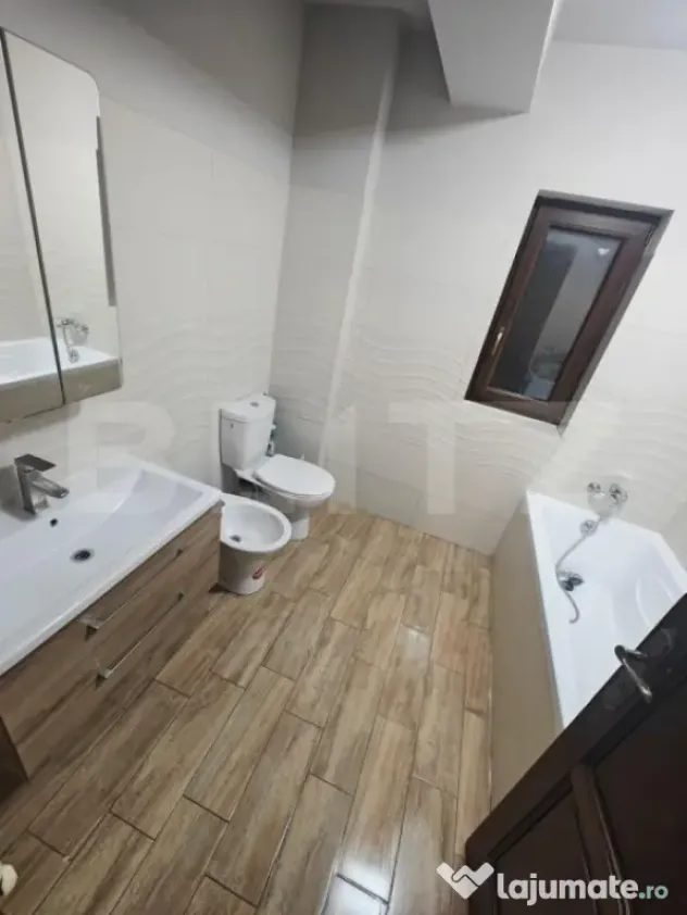Apartament 3 camere ultracentral, 70mp