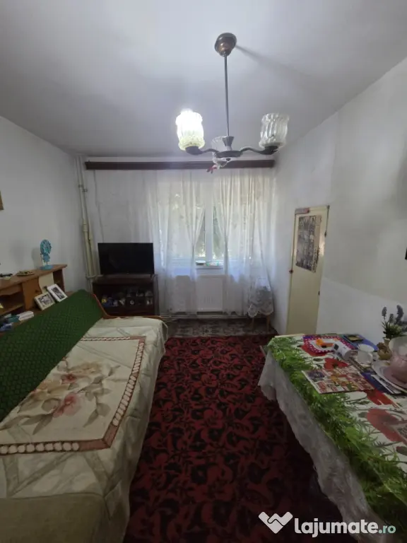 Apartament 2 camere | Zona Crâng | Etaj 1 | pret Neg.