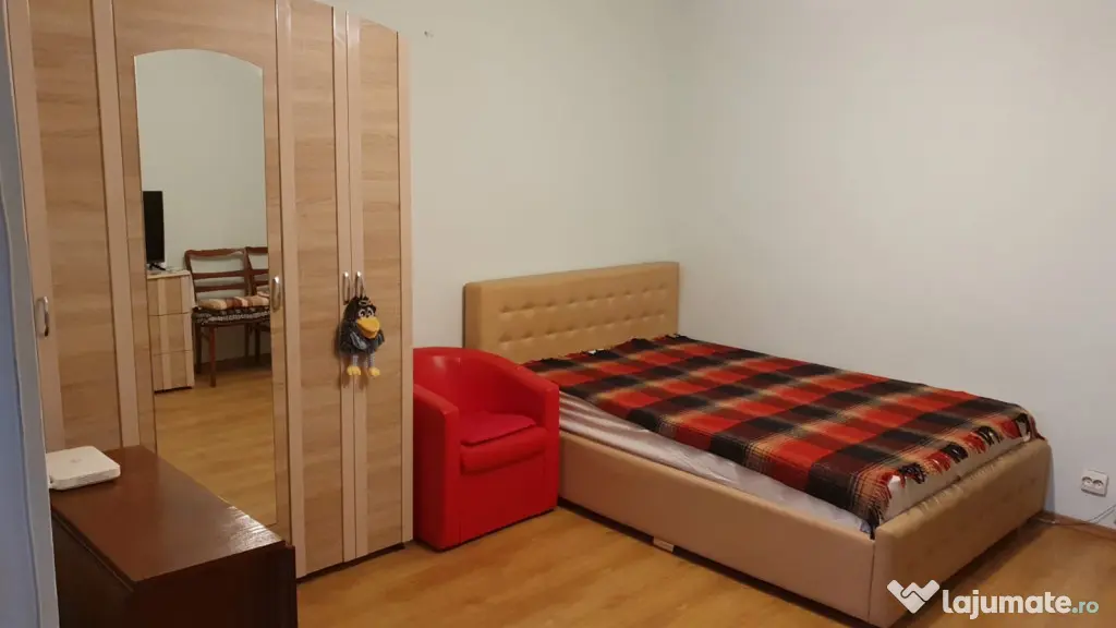 Aparatorii patriei turnu magurele etaj 5