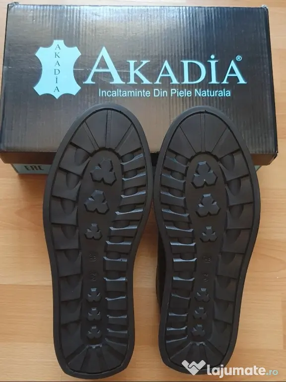 Pantofi negri din piele - Akadia
