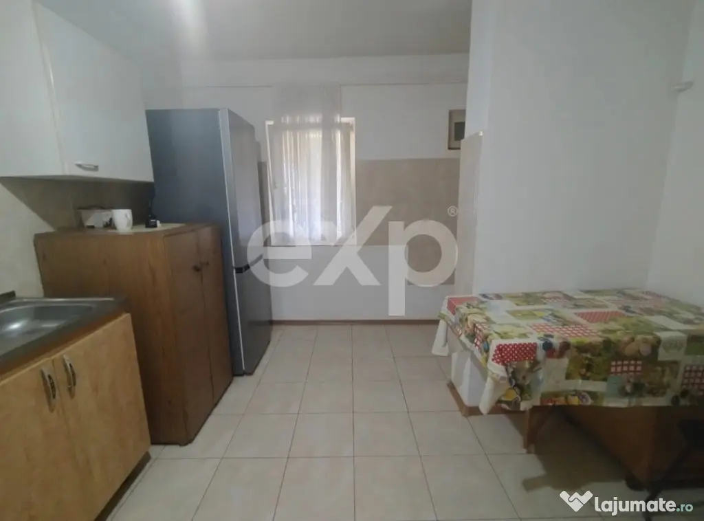 Apartament 3 camere Prundu