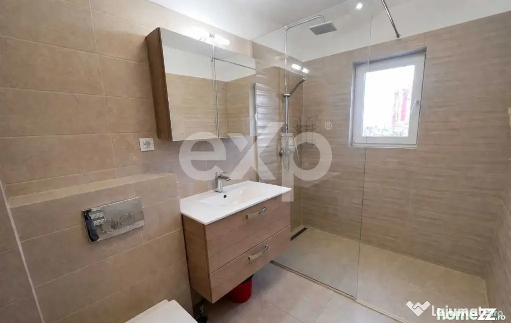 Apartament cu 3 camere, 2 bai | loc de parcare subteran | Z