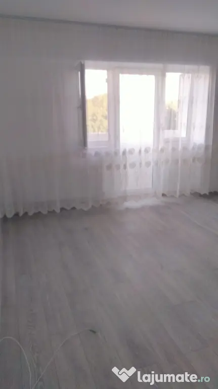 Ofer spre închiriere