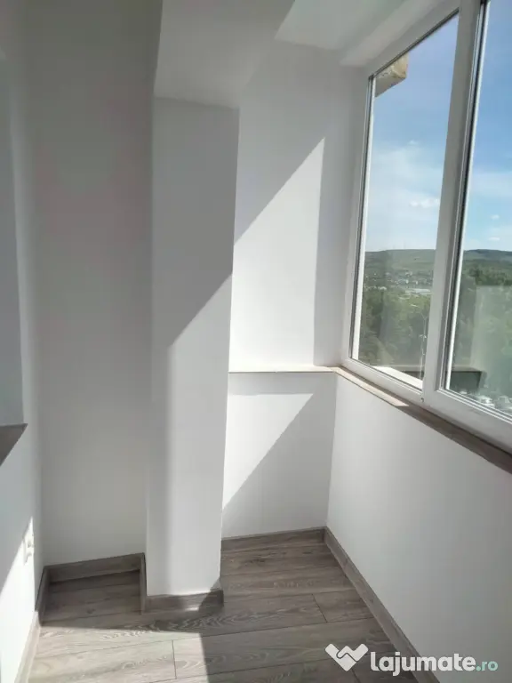 Ofer spre închiriere