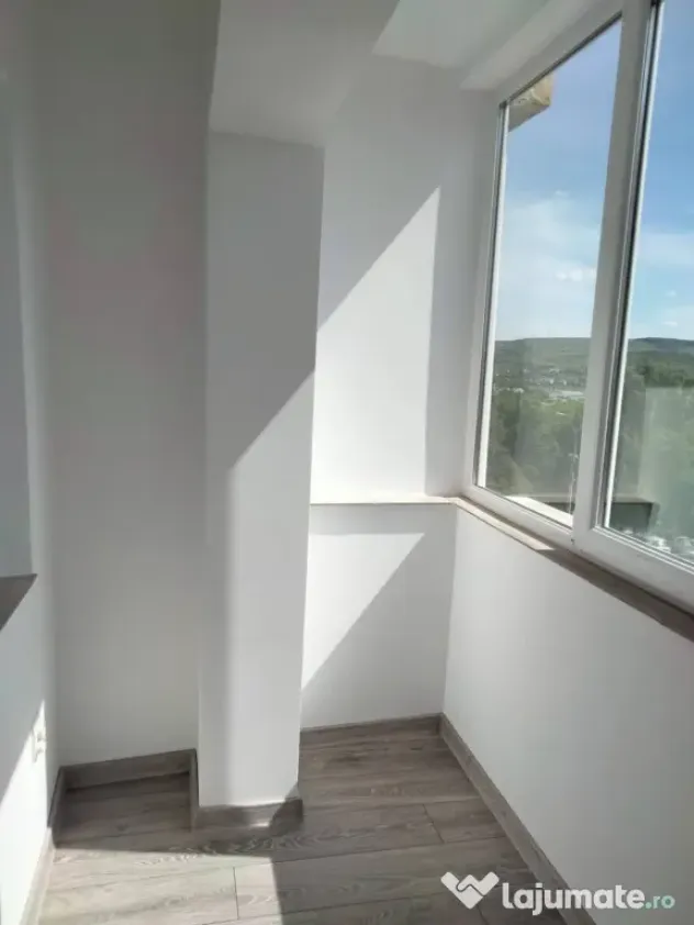 Ofer spre închiriere