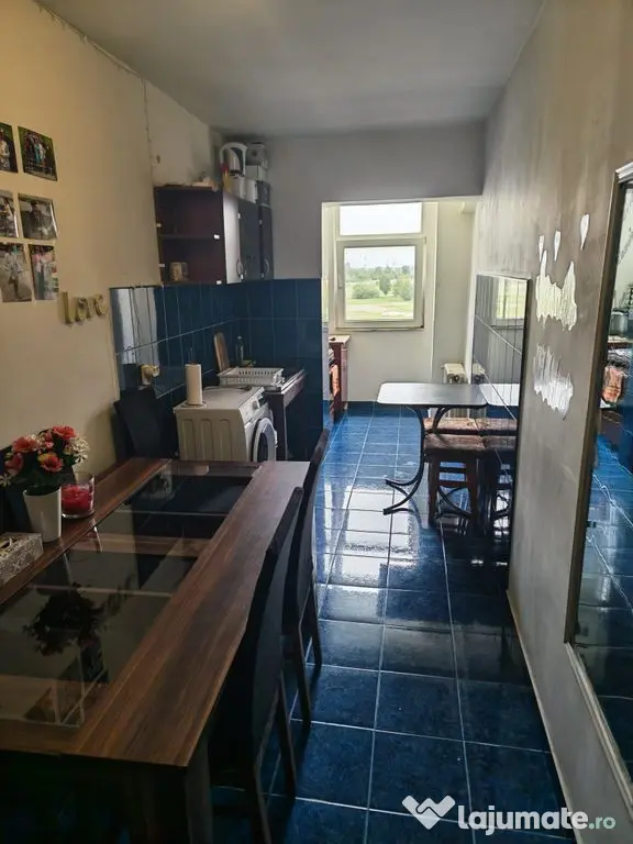 Garsoniera, 32 mp, Nufarul Oradea. 62 000 E. Comision 0