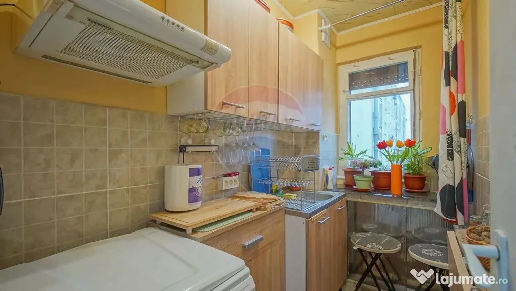 De vânzare apartament 2 camere, etaj 1, Electroprecizia