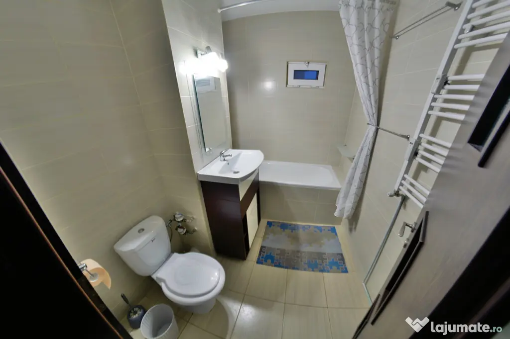 Chirie apartement 3 camere PROPRIETAR et.9 din 10 decomodat
