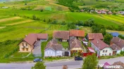 Casă tradițională cu teren de 1.995 mp în Jibert, | COMISION 0%