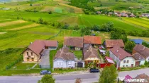 Casă tradițională cu teren de 1.995 mp în Jibert, | COMISION 0%