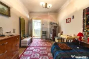 Casă tradițională cu teren de 1.995 mp în Jibert, | C...