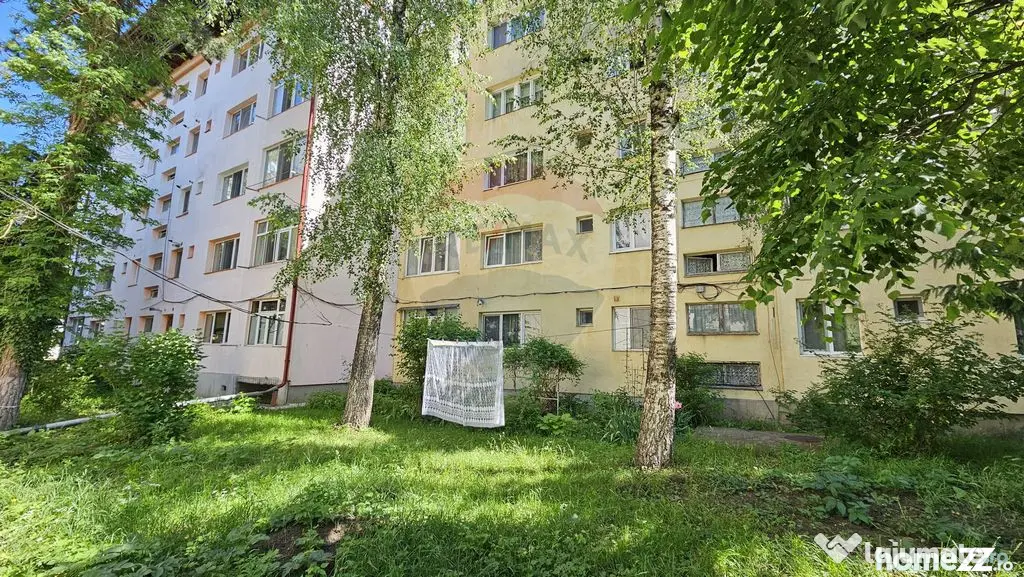 Apartament cu 2 camere, etaj 1 în zona George Enescu, Su... - Suceava (Suceava)