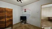 Apartament cu 2 camere, etaj 1 în zona George Enescu, Su...