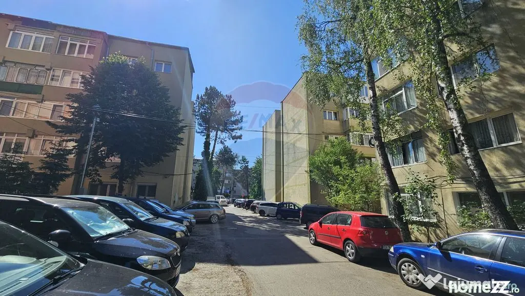 Apartament cu 2 camere, etaj 1 în zona George Enescu, Su...