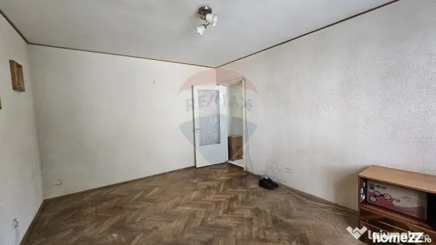 Apartament cu 2 camere, etaj 1 în zona George Enescu, Su...