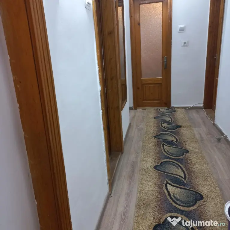 ÎNCHIRIEZ APARTAMENT 2 CAMERE