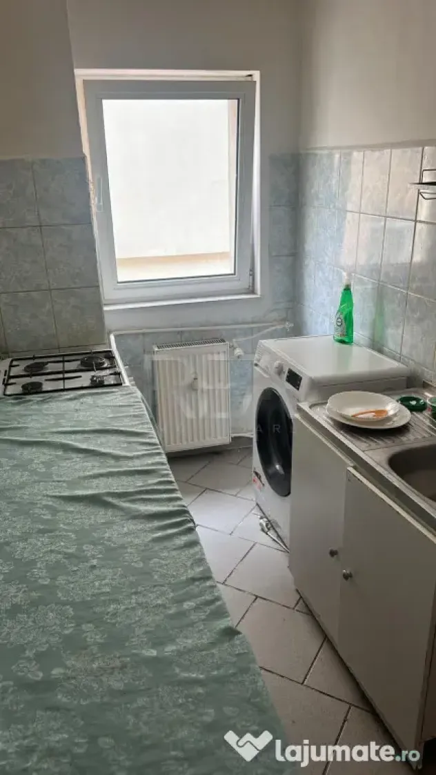 Garsoniera 14/14, bloc 1979, anvelopat, 39mp-Lujerului