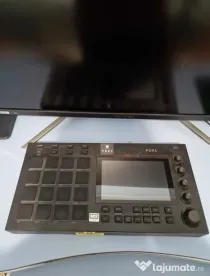 AKAI MPC Live (Aparat Productie Muzica)