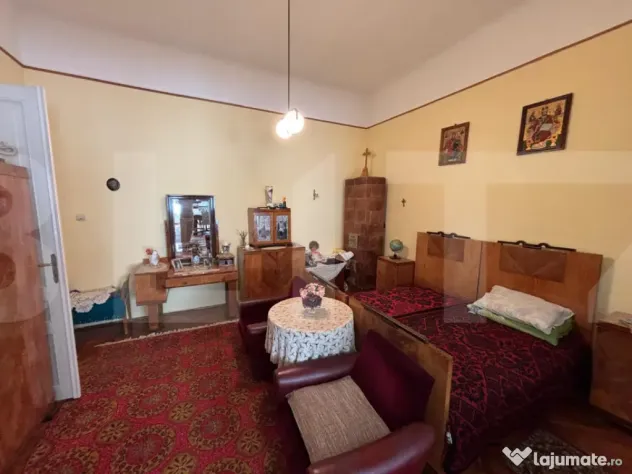 Apartament de patrimoniu în inima Aradului, 209 mp CF, Etaj