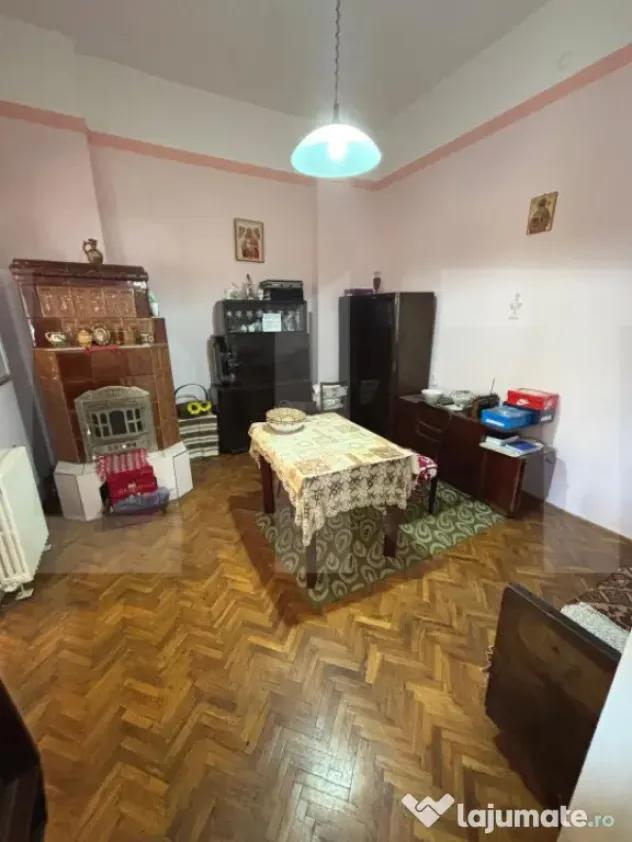 Apartament de patrimoniu în inima Aradului, 209 mp CF, Etaj