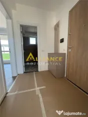Apartament 2 camere tip Studio 75 mp curte proprie 
