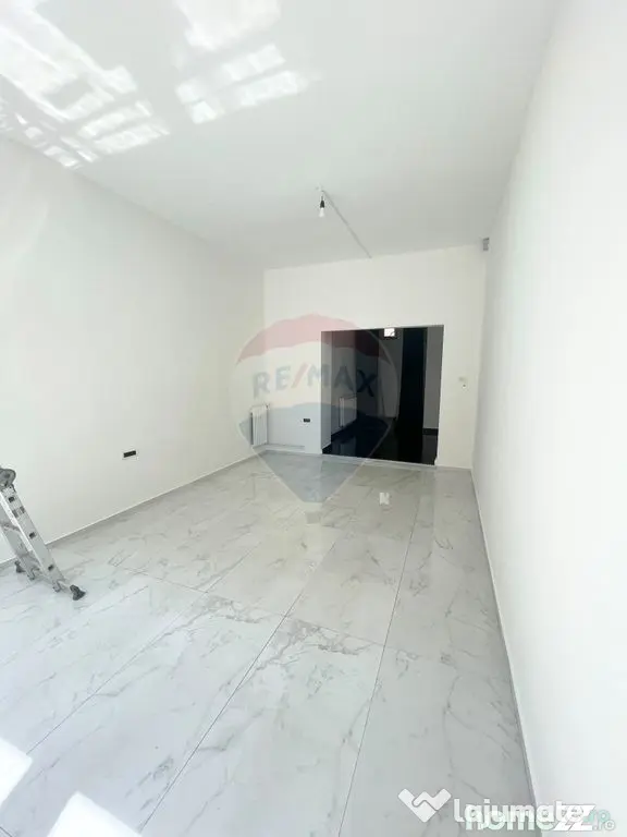 Spațiu comercial de inchiriat ultracentral - Arad (Arad)