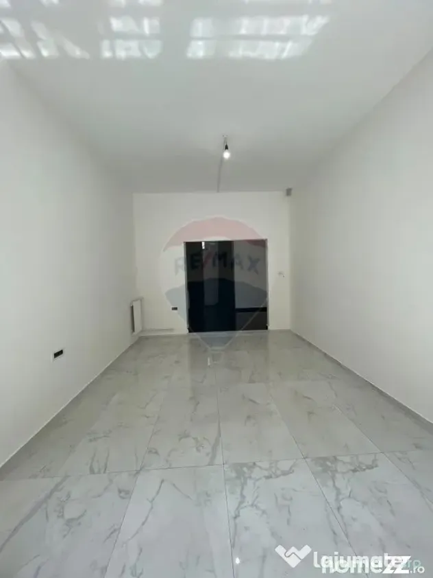 Spațiu comercial de inchiriat ultracentral - Arad (Arad)