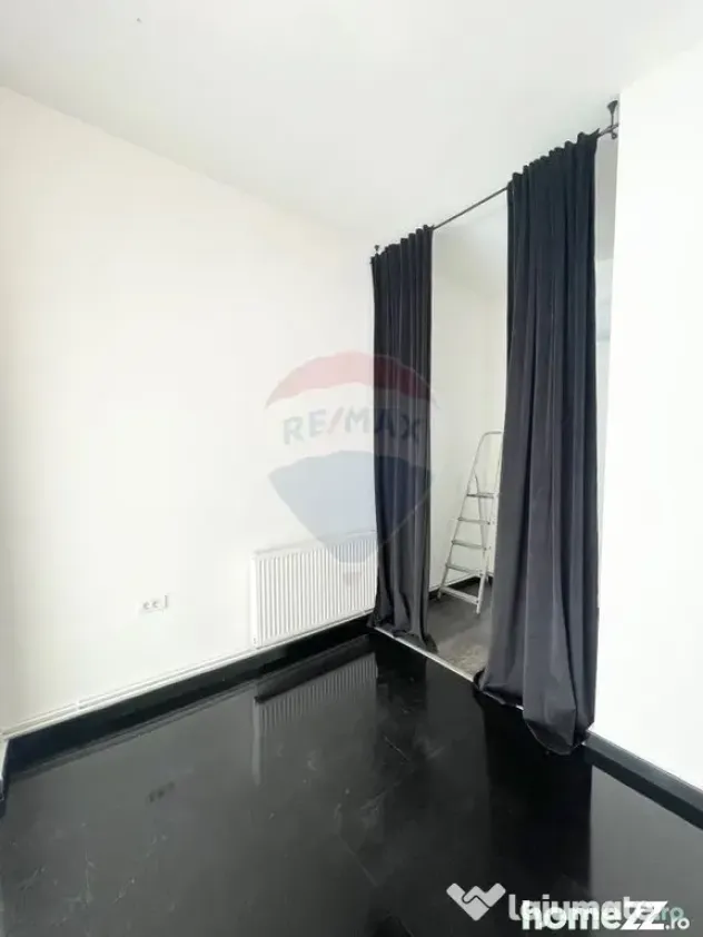 Spațiu comercial de inchiriat ultracentral - Arad (Arad)