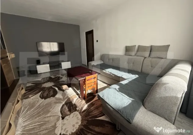 Apartament 3 camere,70 mp,zona Careiului