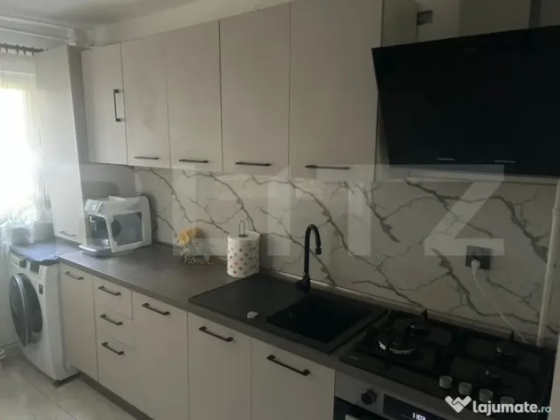 Apartament 3 camere,70 mp,zona Careiului