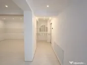 Apartament 3 camere,2băi,curte proprie,boxă,locuri parcare,Dr. Binelui