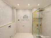 Apartament 3 camere,2băi,curte proprie,boxă,locuri parcare,Dr. Binelui