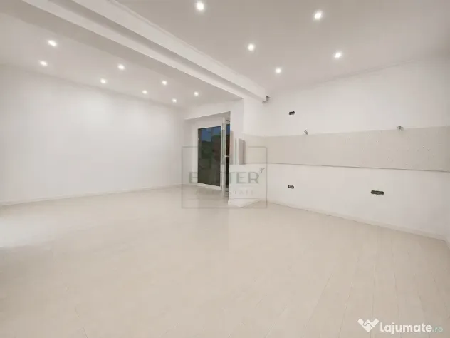 Apartament 3 camere,2băi,curte proprie,boxă,locuri parcare,Dr. Binelui