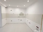 Apartament 3 camere,2băi,curte proprie,boxă,locuri parcare,Dr. Binelui