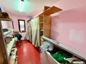 Casă / Vilă cu 4 camere de vânzare 