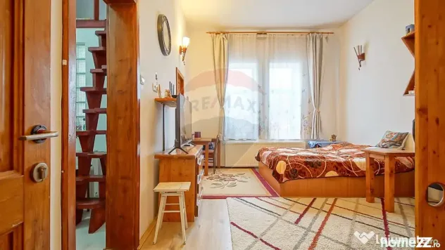 Comision 0% | Garsonieră la casă, curte comună– Mate... - Brasov (Brasov)