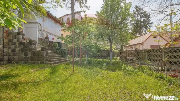 Comision 0% | Garsonieră la casă, curte comună– Mate... - Brasov (Brasov)