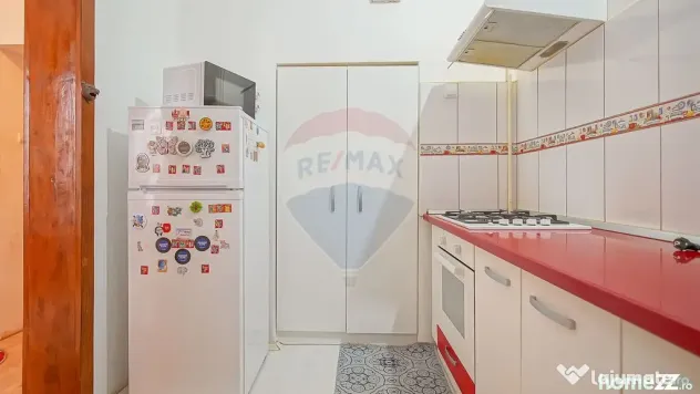 Comision 0% | Garsonieră la casă, curte comună– Mate... - Brasov (Brasov)