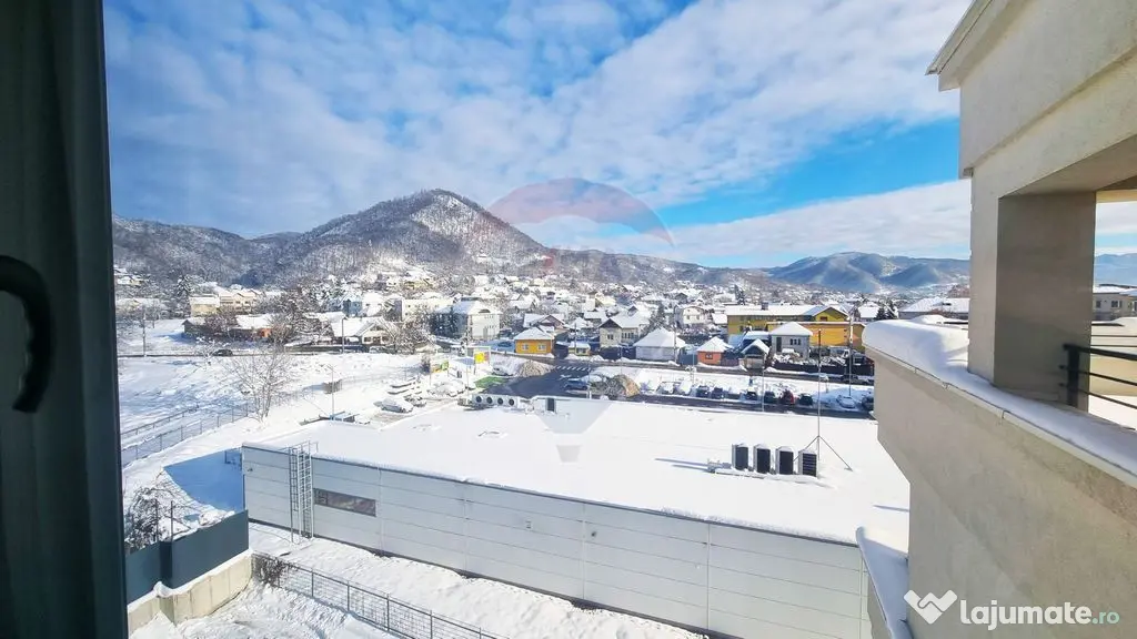 Penthouse de lux cu 3 camere | Central Baia Mare | Închi...