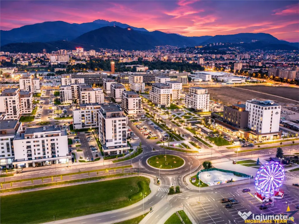 Studio Coresi Kasper, mobilat si echipat, cu loc parcare si