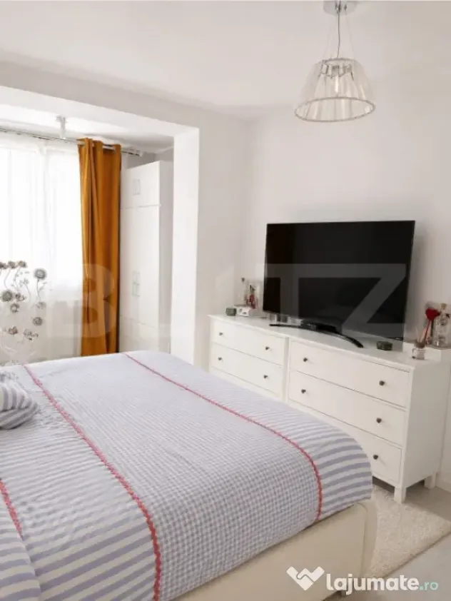 Apartament decomandat 3 camere, 75 mp utili, parcare inclusa