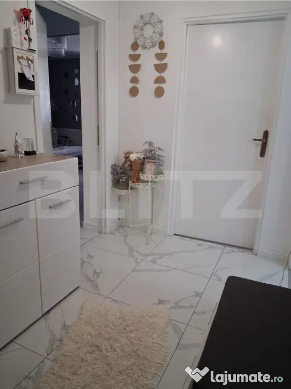 Apartament decomandat 3 camere, 75 mp utili, parcare inclusa